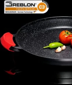 CUILINA Paella Pan 40 Cm– Duitse GREBLON Antiaanbaklaag Marmer Coating - Voor Inductie En Alle Warmtebronnen - Met Afneembare Siliconen Handvatten. -Le Creuset Winkel 1014x1200