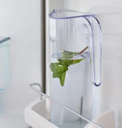 Mepal Flow Waterkan - 1,5 L - Helder -Le Creuset Winkel 1143x1200 1