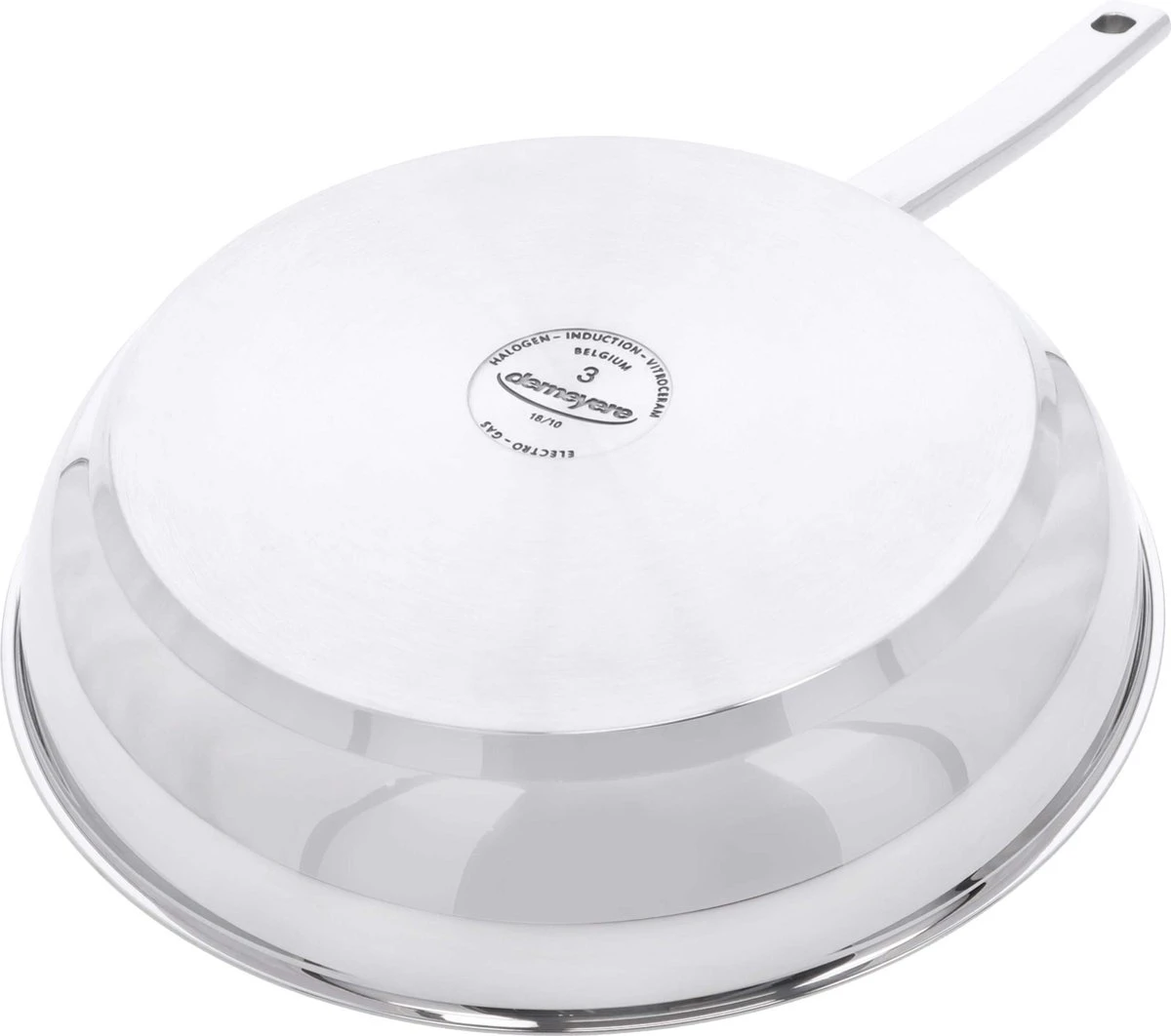 Demeyere Classico 3 RVS Koekenpan – Koekenpan Inductie - 28 cm – PTFE-vrij Demeyere Classico 3 RVS Koekenpan – Koekenpan Inductie - 28 Cm – PTFE-vrij -Le Creuset Winkel