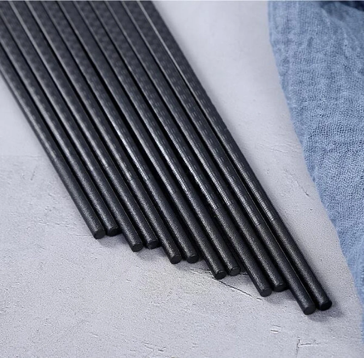 4 Setjes Luxe Zwarte Sushi Eetstokjes 4 Setjes Luxe Zwarte Sushi Eetstokjes -Le Creuset Winkel 1200x1180 4