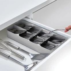 Joseph Joseph Bestekbak - 5-vaks - Sorteervakken -Le Creuset Winkel 1200x1194 20