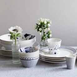 Royal Doulton Pacific - Gebaksbordjes Set - Porselein - Wit / Blauw - ⌀ 16 Cm - 6 Stuks -Le Creuset Winkel 1200x1200 1448