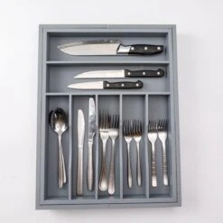Merkloos Decopatent® Uitschuifbaar Bestekbak - Besteklade - 7 Vaks -> Uitschuifbaar Naar 9 Vakken - Bestekbakken Organizer - Bamboe - Grijs -Le Creuset Winkel 1200x1200 1680