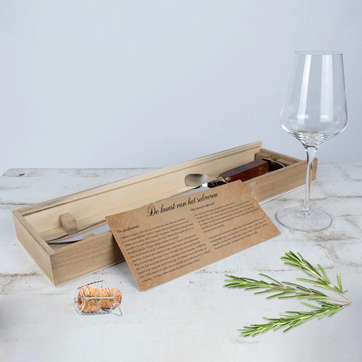 Dymund® Sabreer Sabel - RVS - Professioneel Champagnesabel - Incl. Bewaardoos - 44,5 cm Dymund® Sabreer Sabel - RVS - Professioneel Champagnesabel - Incl. Bewaardoos - 44,5 Cm -Le Creuset Winkel 1200x1200 1775