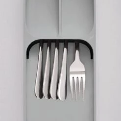 Joseph Joseph Bestekbak - 8-vaks - Sorteervakken -Le Creuset Winkel 1200x1200 1809