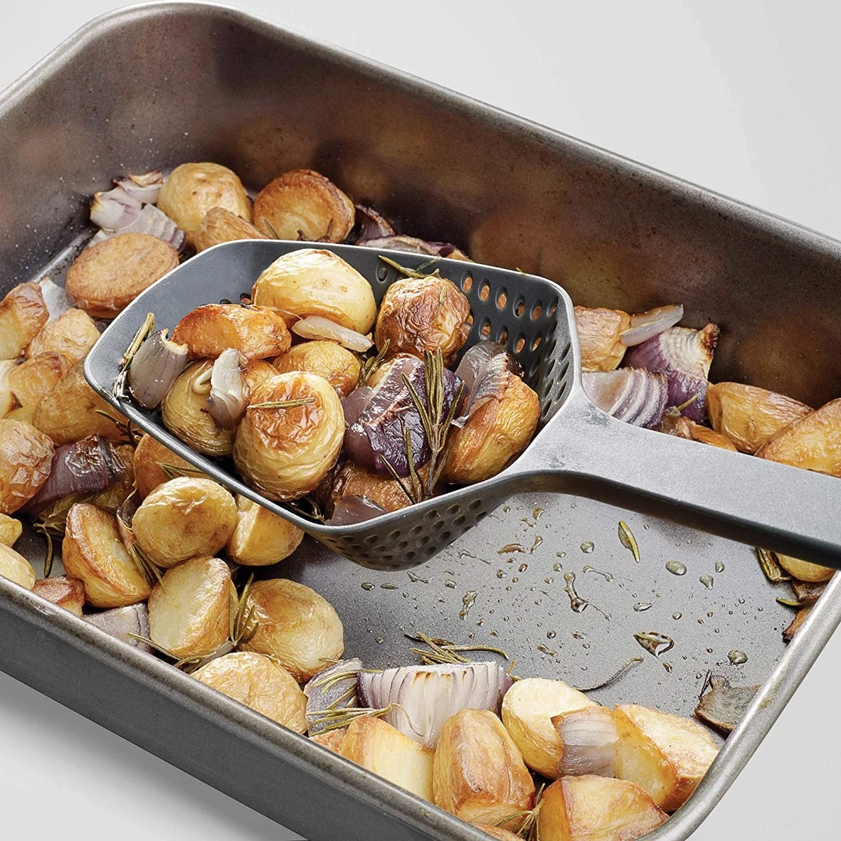 Joseph Joseph Scoop Plus Vergietlepel - Schuimspaan - Frituurschep Joseph Joseph Scoop Plus Vergietlepel - Schuimspaan - Frituurschep -Le Creuset Winkel 1200x1200 1957