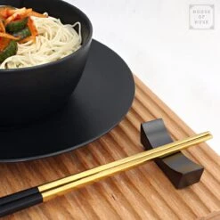 House Of Husk Chopsticks Set - Koreaanse Eetstokjes - Vaatwasserbestendig - RVS - 5 Paar - Duo Tone - Zwart Goud -Le Creuset Winkel 1200x1200 2002