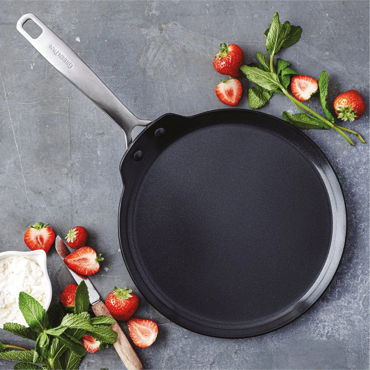 GreenPan Copenhagen pannekoekenpan 28cm GreenPan Copenhagen Pannekoekenpan 28cm -Le Creuset Winkel 1200x1200 342