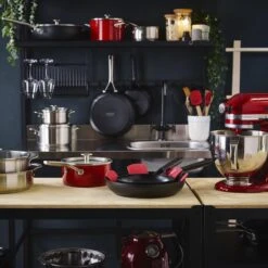 KitchenAid Stainless Steel Hapjespan Met Glazen Deksel ø28cm - RVS - Inductie - Anti-aanbak -Le Creuset Winkel 1200x1200 398