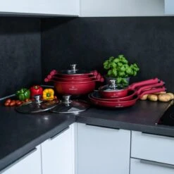 Herenthal Pannenset Inductie - Luxe 10-delige Koekenpan Inductie - Voor Alle Warmtebronnen - Pannen Met Glazen Deksels En Koudgrepen - Rood / Zwart- 6 Pannen -Le Creuset Winkel 1200x1200 71