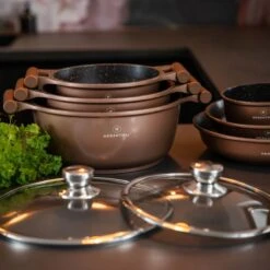 Herenthal Inductie Pannenset- Luxe 10-delige Koekenpannenset - Voor Alle Warmtebronnen - Met Glazen Deksels - Koper -Le Creuset Winkel 1200x1200 92