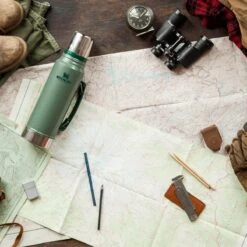 Stanley The Legendary Classic Bottle 1,00L - Thermosfles - Hammertone Green -Le Creuset Winkel 1200x1200 979