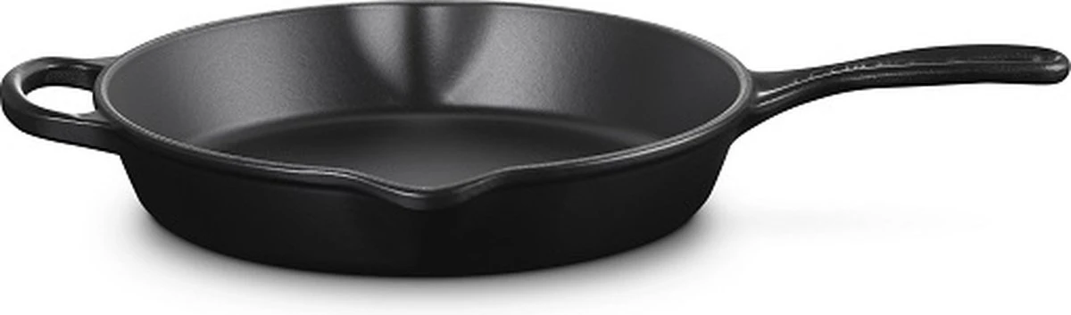 Le Creuset Hoge Ronde Skillet Mat Zwart 26cm Le Creuset Hoge Ronde Skillet Mat Zwart 26cm -Le Creuset Winkel