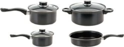 Redcliffs 4-delige Pannenset - Met 3 Glazen Deksels - Anti-Aanbaklaag - Camping/ Kamperen - Steelpannen, Hapjespan, Kookpan -Le Creuset Winkel 1200x459 2