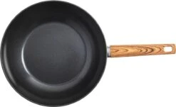 Gero Mark Wok Ø 28 Cm - Aluminium - Inductie - PFAS-vrij 2 Gero Mark Wok Ø 28 Cm - Aluminium - Inductie - PFAS-vrij -Le Creuset Winkel 1200x733