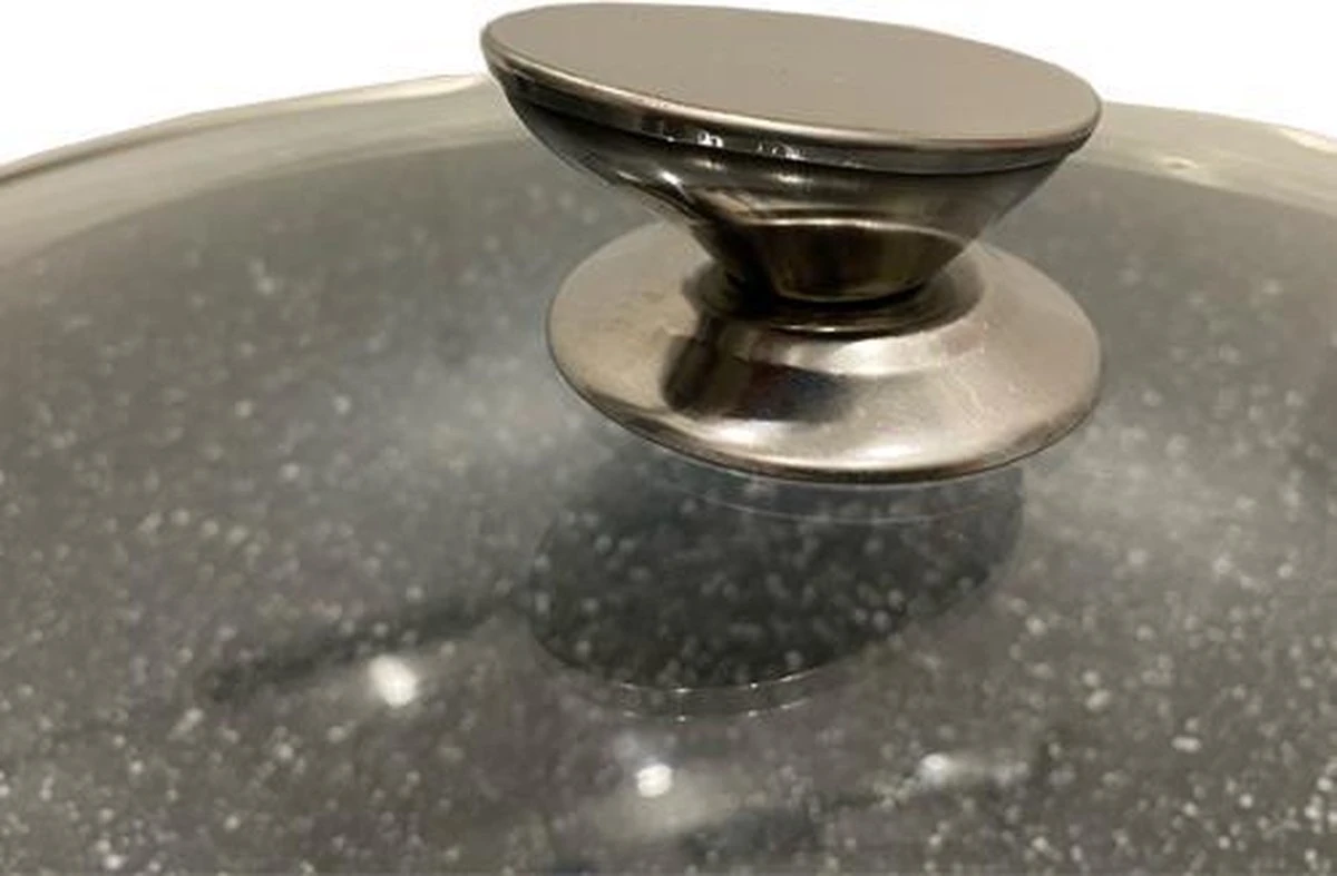 Kookkunst Holland braadpan met glazen deksel marmeren coating - inductie - Ø 20 cm Kookkunst Holland Braadpan Met Glazen Deksel Marmeren Coating - Inductie - Ø 20 Cm -Le Creuset Winkel 1200x787 1