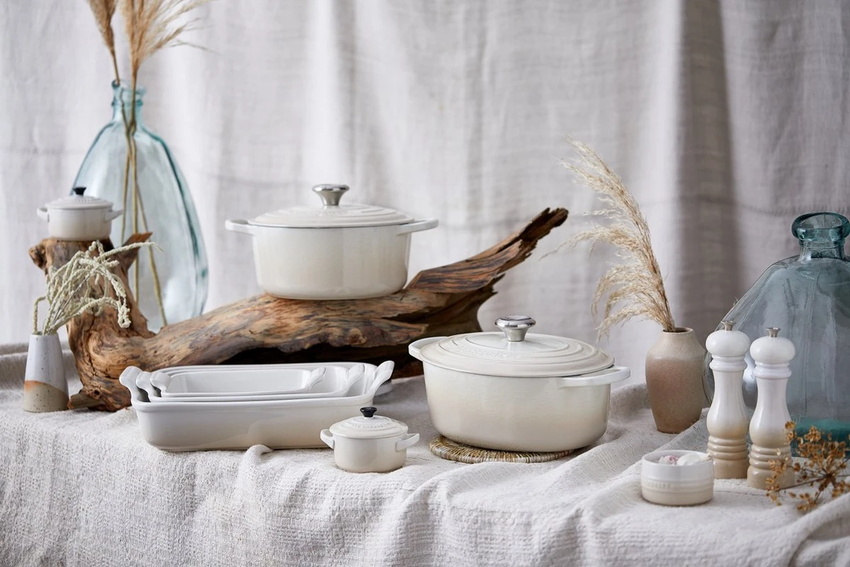 Le Creuset Steelpan - met deksel - Tradition - Meringue - ø 18 cm / 1.8 Liter Le Creuset Steelpan - Met Deksel - Tradition - Meringue - ø 18 Cm / 1.8 Liter -Le Creuset Winkel 1200x800 19