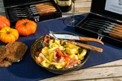 Laguiole Style De Vie Vorken Luxury Line - 6-delig - Olijfhout -Le Creuset Winkel 1200x800 275