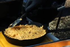 The Windmill Koekenpan Skillet Extra - 31,5 Cm - Gietijzer Zwart -Le Creuset Winkel 1200x800 6