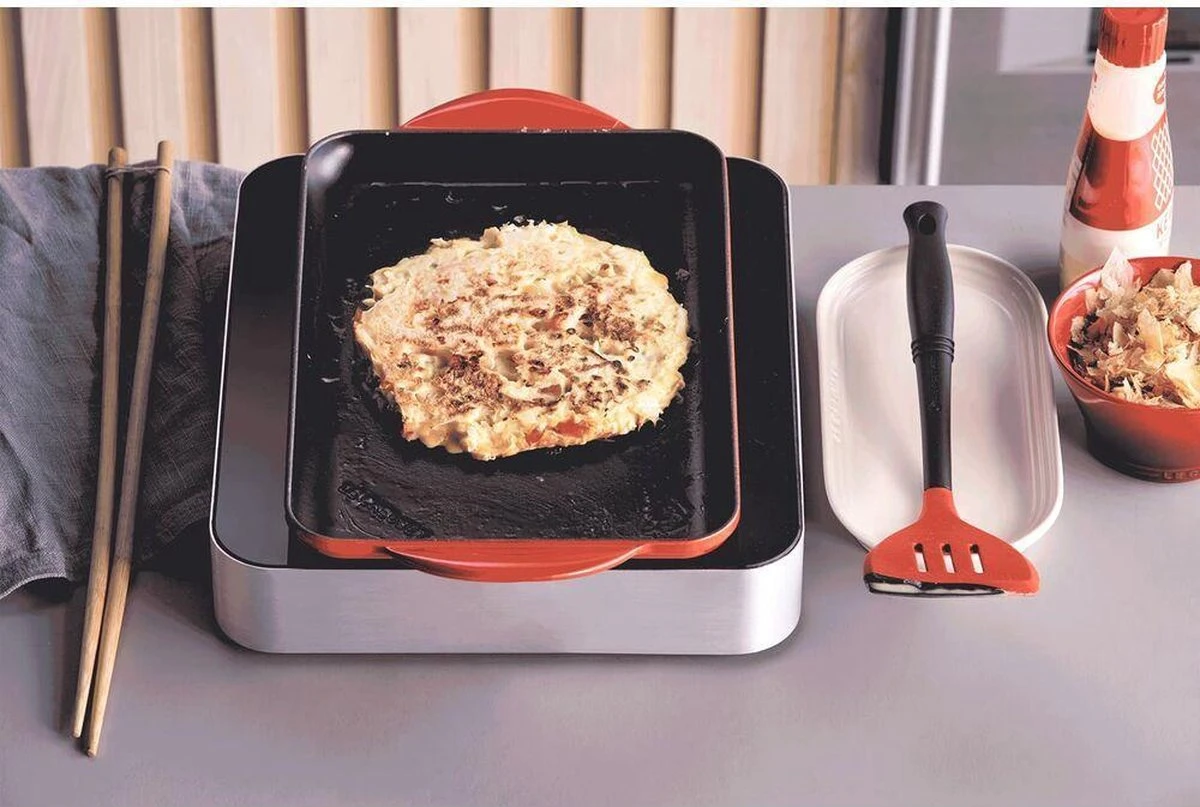 Le Creuset - Gietijzeren Grillplaat - 32x22cm - Kersenrood Le Creuset - Gietijzeren Grillplaat - 32x22cm - Kersenrood -Le Creuset Winkel 1200x807 4