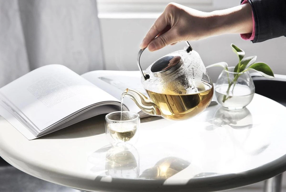 Viva Scandinavia Bjorn Theepot - Glas - met Filter - 1,2 l - Transparant Viva Scandinavia Bjorn Theepot - Glas - Met Filter - 1,2 L - Transparant -Le Creuset Winkel 1200x807 6