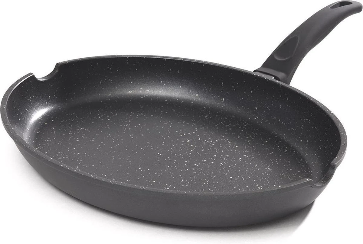 Haute Cuisine Stoneflex Vispan - Ovaal - 38 x 29cm Haute Cuisine Stoneflex Vispan - Ovaal - 38 X 29cm -Le Creuset Winkel