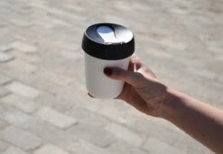 Retulp - Travel Mug - 275 Ml - Koffiebeker To Go - Mok - Night Black -Le Creuset Winkel 1200x830 2