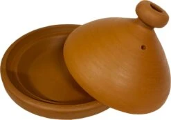 Marokkaanse Authentieke Handgemaakte Aardewerk Tajine Naturel 33 Cm - Ongeglazuurd En Loodvrij -Le Creuset Winkel 1200x845 4