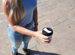 Retulp - Travel Mug - 275 Ml - Koffiebeker To Go - Mok - Night Black -Le Creuset Winkel 1200x874 4