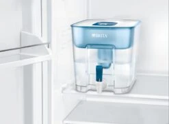 BRITA - Waterfilterkan Flow Cool - Blauw - 8,2L -Le Creuset Winkel 1200x877 1