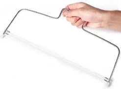 LOUZIR Professionele Taartsnijder - RVS - Taart Zaag - Cake Snijder -Le Creuset Winkel 1200x879 3