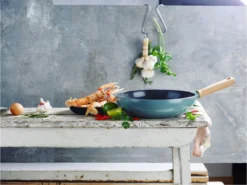 GreenPan Mayflower Wok - Ø 28 Cm - Keramisch - Inductie -Le Creuset Winkel 1200x898 1