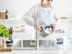 BK Flow Cool Pannenset - 4-delig – RVS Deksels - Veilig Afgietsysteem - Geschikt Voor Alle Warmtebronnen 6 BK Flow Cool Pannenset - 4-delig – RVS Deksels - Veilig Afgietsysteem - Geschikt Voor Alle Warmtebronnen -Le Creuset Winkel 1200x899 2