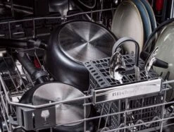 BK Easy Induction Ceramic Koekenpan - Ø20 Cm - PFAS-vrij 4 BK Easy Induction Ceramic Koekenpan - Ø20 Cm - PFAS-vrij -Le Creuset Winkel 1200x907 1