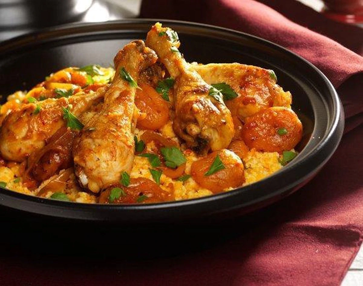 Cosy & Trendy Tajine Zwart / Oranje - Gietijzeren Schaal - Ø25cm - Geschikt voor Inductie Cosy & Trendy Tajine Zwart / Oranje - Gietijzeren Schaal - Ø25cm - Geschikt Voor Inductie -Le Creuset Winkel