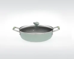 Primecook - Braadpan / Hapjespan Met Deksel - Ø 28 Cm - PFAS-vrij - Inductie - Ecoshield 12 Primecook - Braadpan / Hapjespan Met Deksel - Ø 28 Cm - PFAS-vrij - Inductie - Ecoshield -Le Creuset Winkel 1200x956