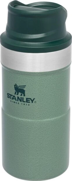 Stanley The Trigger-Action Travel Mug 0,25L - Thermosfles - Hammertone Green -Le Creuset Winkel 478x1200