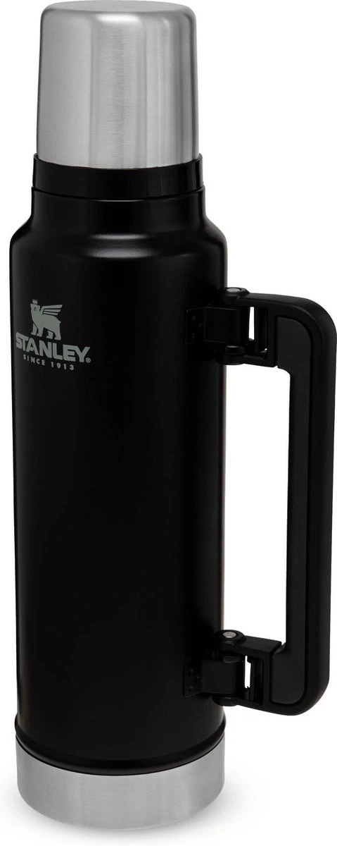 Stanley The Legendary Classic Bottle 1,40L - thermosfles - Matte Black Stanley The Legendary Classic Bottle 1,40L - Thermosfles - Matte Black -Le Creuset Winkel