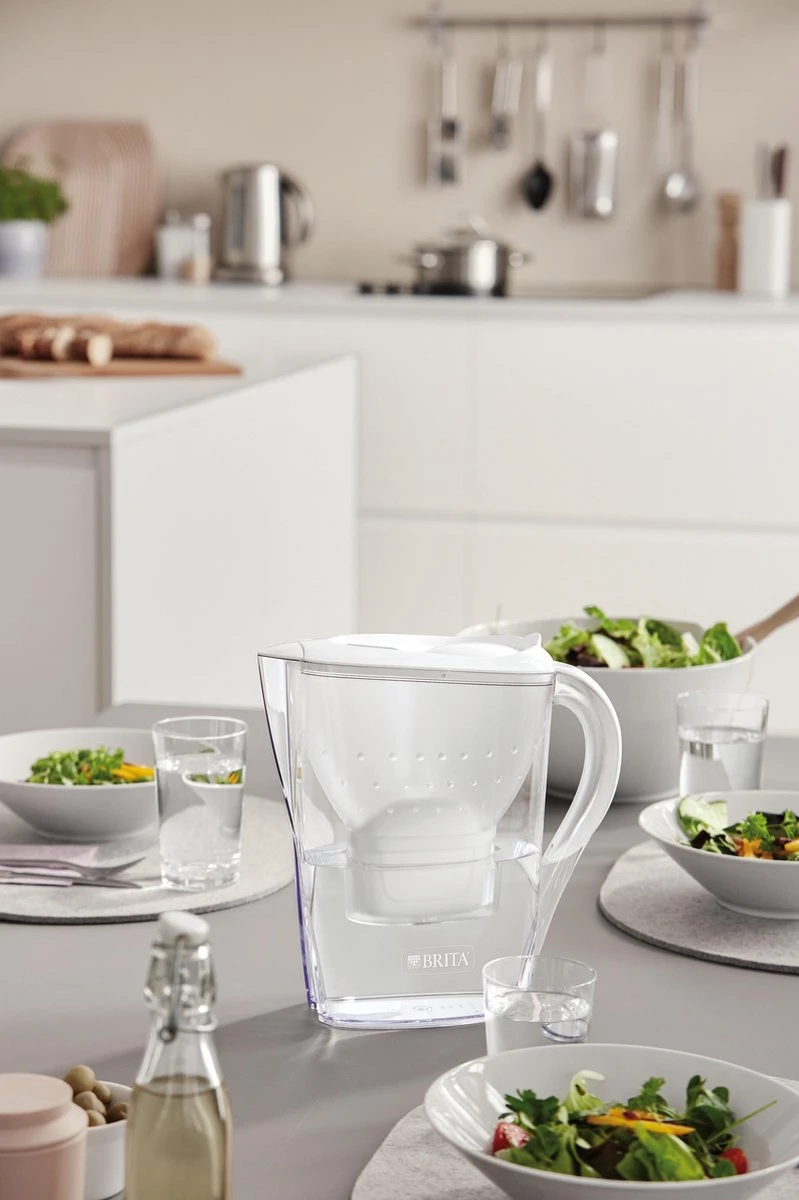 BRITA - Waterfilterkan Marella Cool - Wit - 2,4L BRITA - Waterfilterkan Marella Cool - Wit - 2,4L -Le Creuset Winkel 799x1200 14