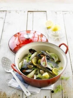 Le Creuset Braadpan Faitout Tradition Kersenrood - ø 24 Cm / 3 Liter -Le Creuset Winkel 901x1200 1