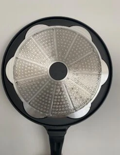 Teffo Kadirelli - Pancake Pannenkoeken 7 Kop Marmeren Anti Aanbaklaag - Inductie Compatibel -Le Creuset Winkel 927x1200