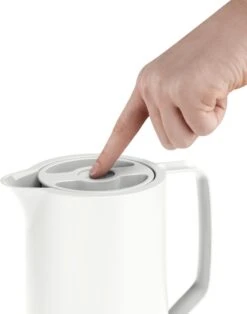 Tefal Motiva Thermoskan - 1L - Wit 4 Tefal Motiva Thermoskan - 1L - Wit -Le Creuset Winkel 944x1200