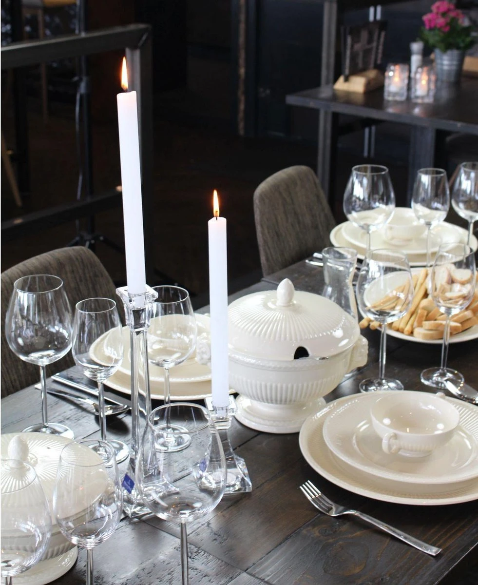 Wedgwood Edme Ontbijtbord - 23 cm Wedgwood Edme Ontbijtbord - 23 Cm -Le Creuset Winkel 981x1200 3