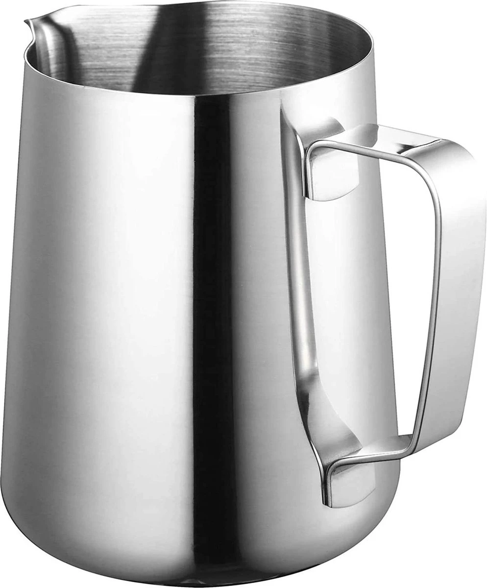 Melkopschuimkan - RVS - Melkkannetje - Barista - Melkkan - 600ML Melkopschuimkan - RVS - Melkkannetje - Barista - Melkkan - 600ML -Le Creuset Winkel 994x1200 1